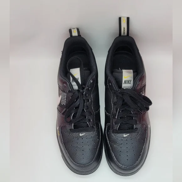 Nike Air Force 1 Low Utility 'Black White' - Picture 3 of 6